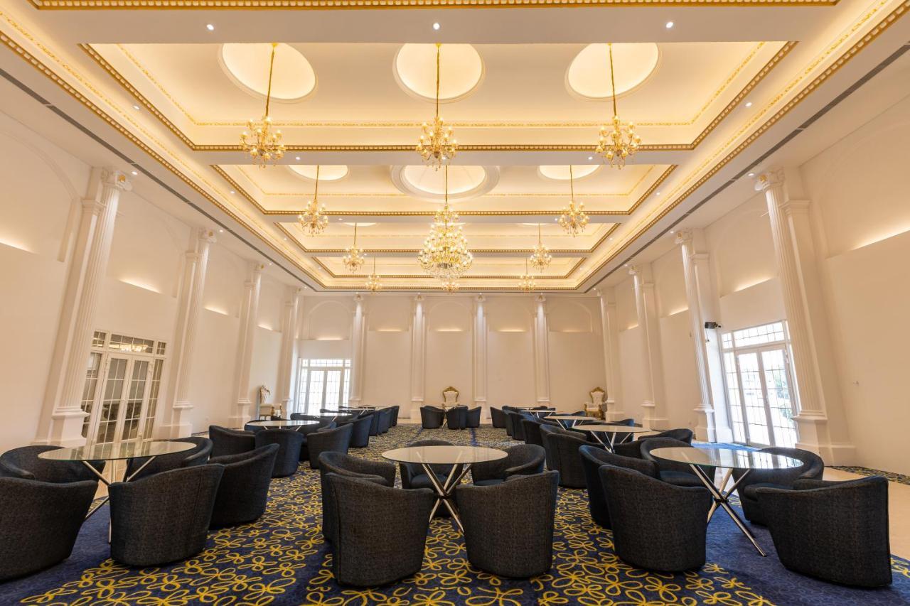 The Grand Monarch Hotel, Ujjain Ngoại thất bức ảnh