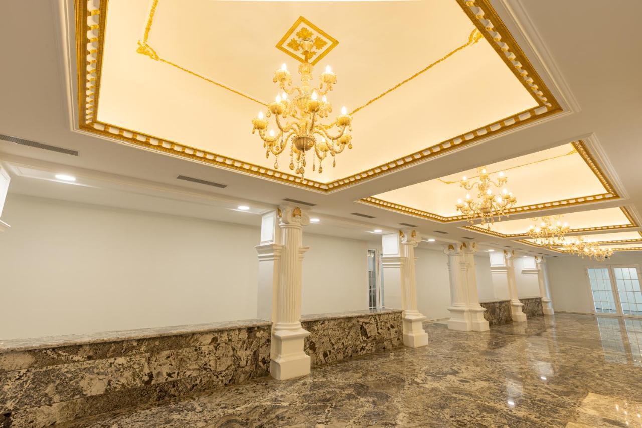 The Grand Monarch Hotel, Ujjain Ngoại thất bức ảnh