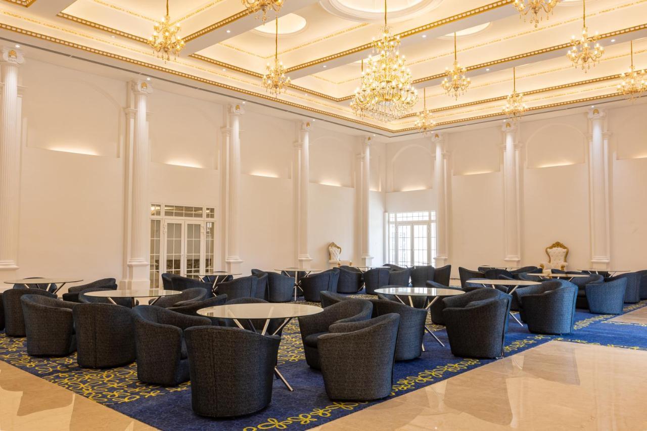 The Grand Monarch Hotel, Ujjain Ngoại thất bức ảnh