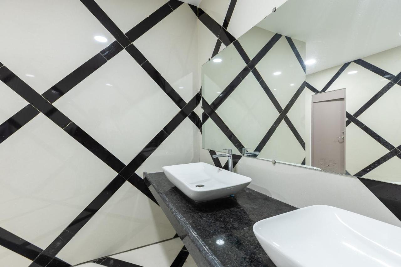 The Grand Monarch Hotel, Ujjain Ngoại thất bức ảnh
