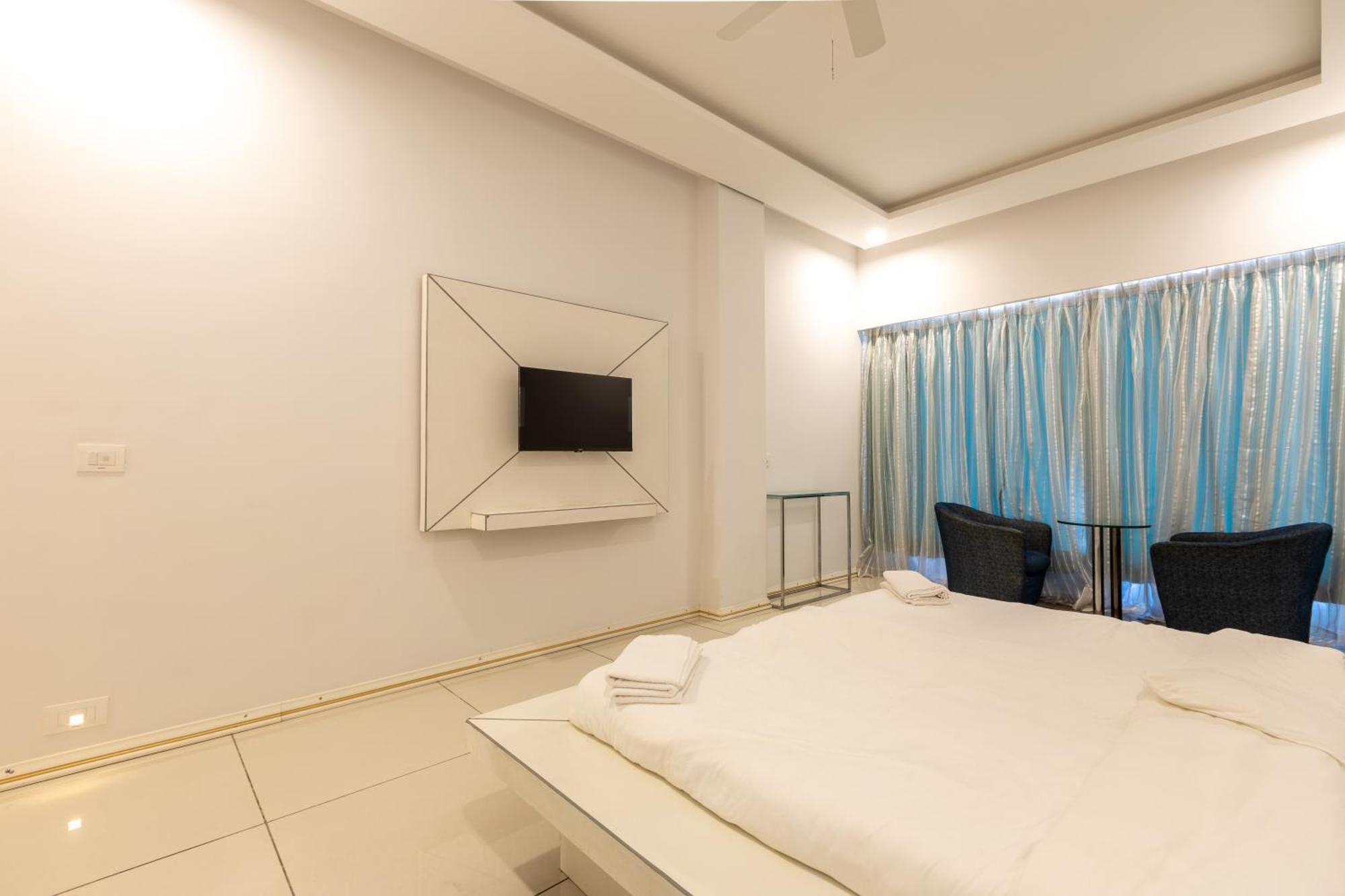The Grand Monarch Hotel, Ujjain Ngoại thất bức ảnh