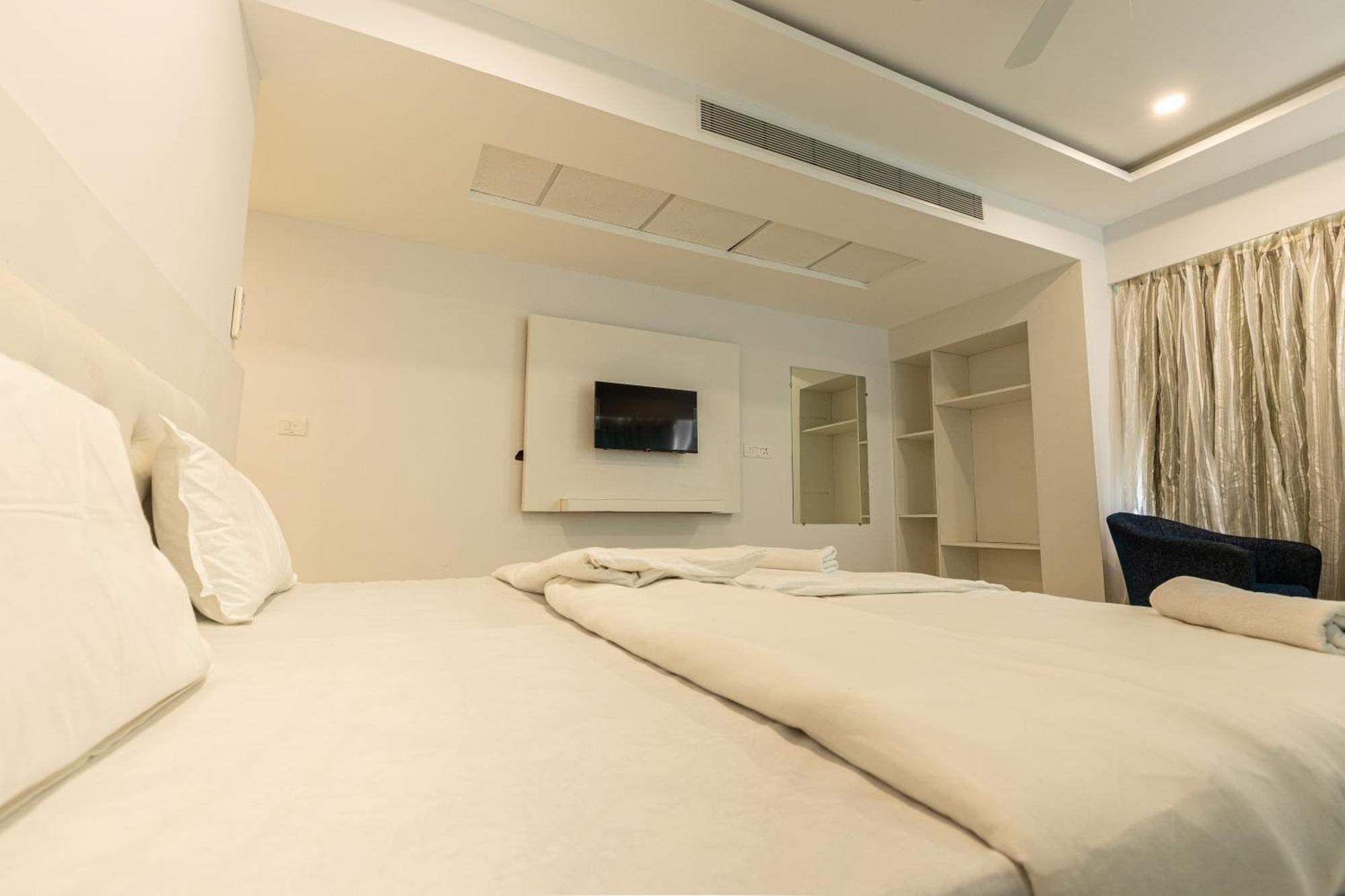 The Grand Monarch Hotel, Ujjain Ngoại thất bức ảnh
