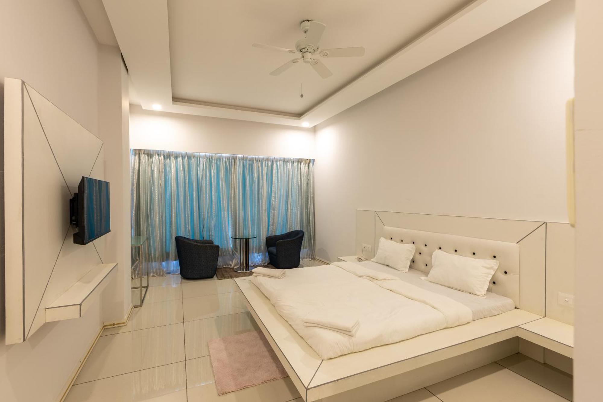 The Grand Monarch Hotel, Ujjain Ngoại thất bức ảnh